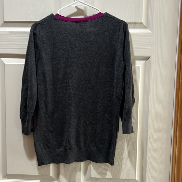 Gap Lightweight 3/4 Sleeve Sweater - Picture 2 of 6